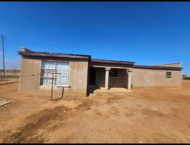 2 BEDROOM HOUSE FOR SALE IN HA-RAVELE